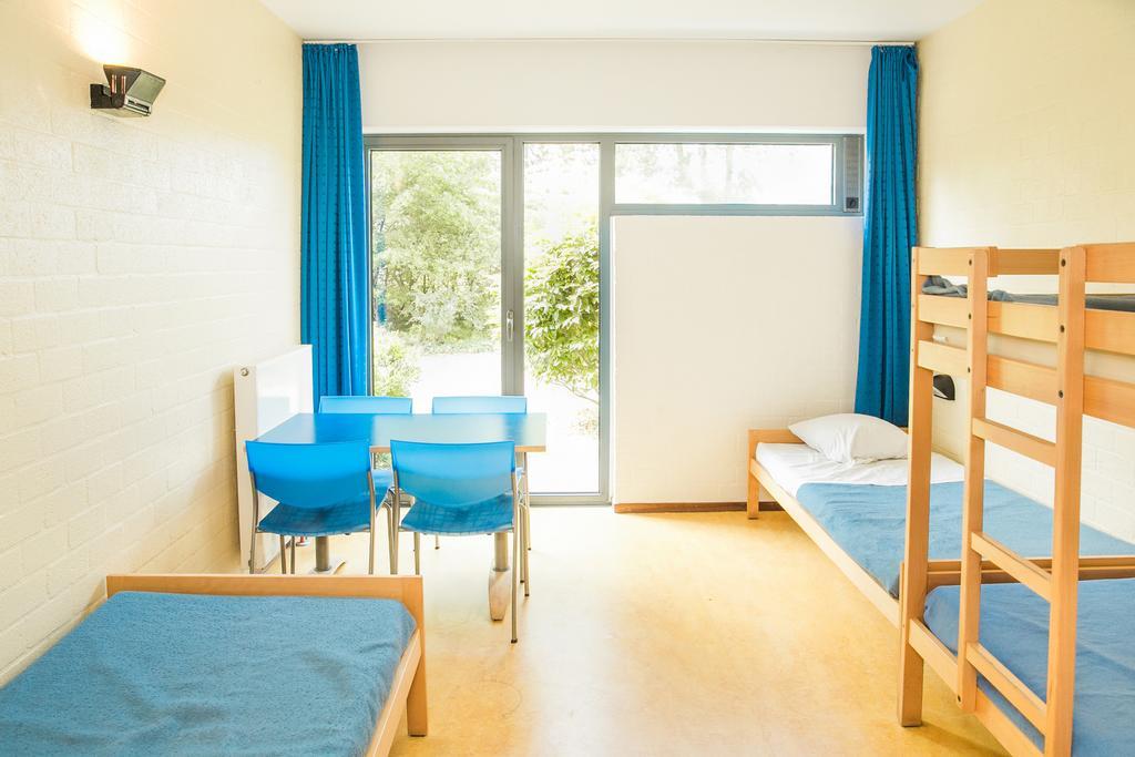 Jeugdherberg De Peerdevisser Oostduinkerke Luaran gambar